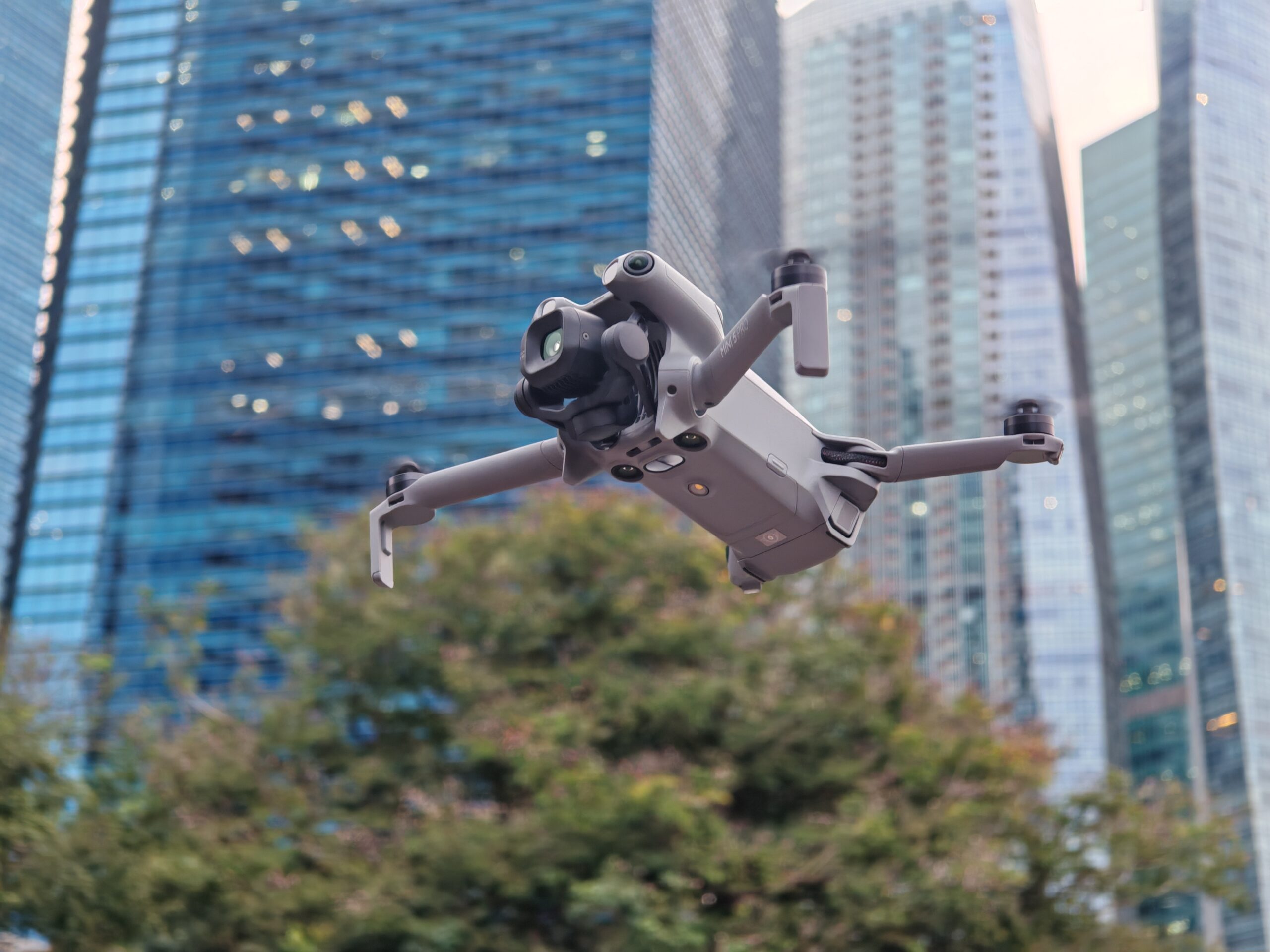 DJI Mini 5 Fly More Combo